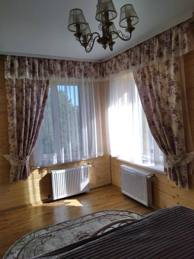 Апартаменти В Самому Центрі Почаева Exteriér fotografie